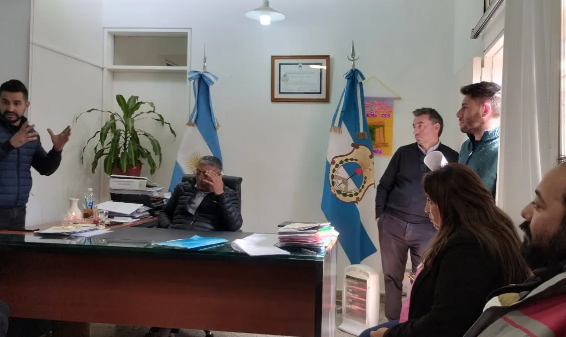 0e85cb57-0077-40ef-bca7-7ccb8ea3a2f1