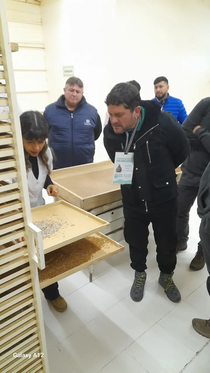 452369767_900351245453166_4001163943828754630_n