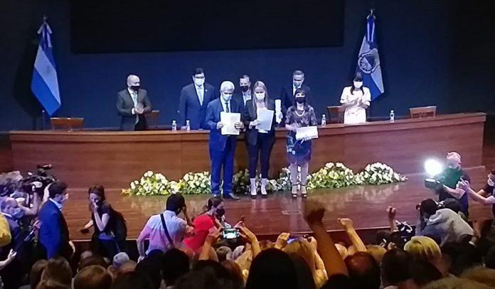 WhatsApp-Image-2021-12-02-at-09.47.29-696x407