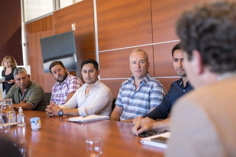 f768x1-363494_363621_5050