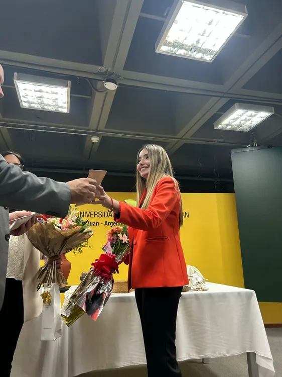 ec000af8-a82b-455c-b5d2-0666646c677b