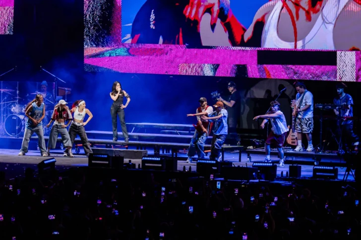 71f7e264-223d-4529-b293-fb9ed3eeb6de-728x485