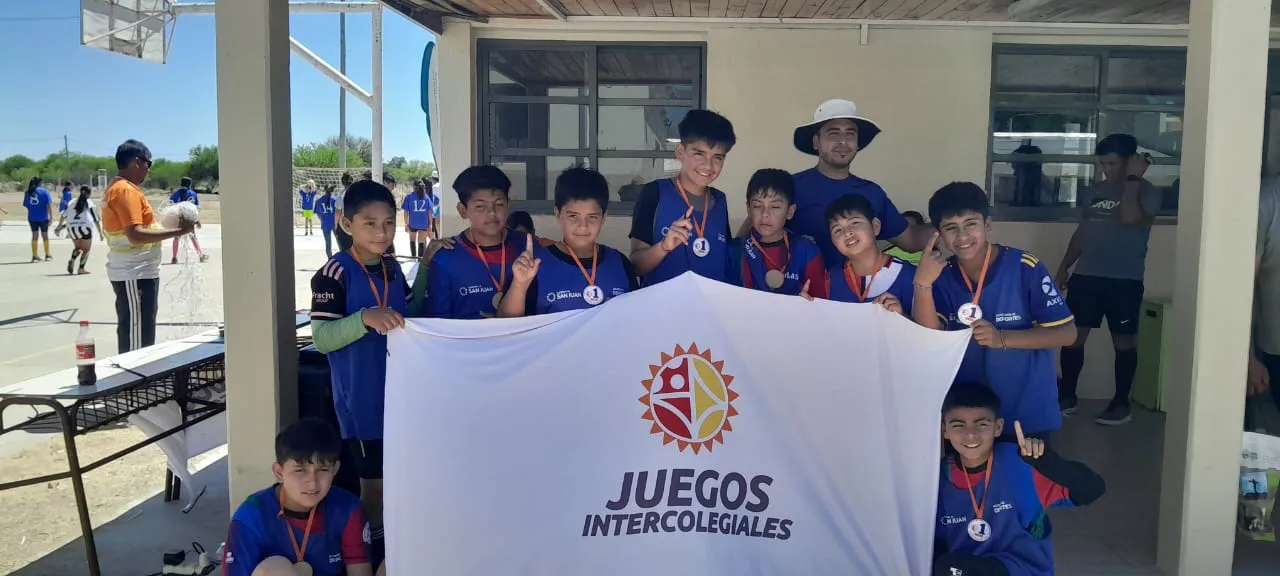 569710360_122235897998247502_6344582501538588821_n