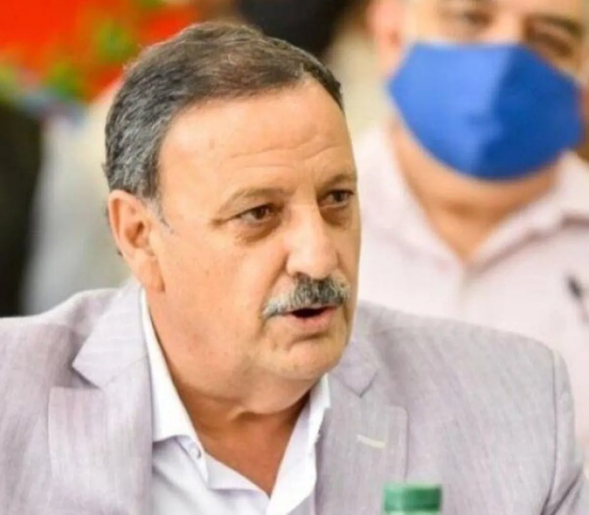 719041-298651-el-gobernador-ricardo-quintela-anuncio-la-suspension-clases-presenciales-15-dias-0