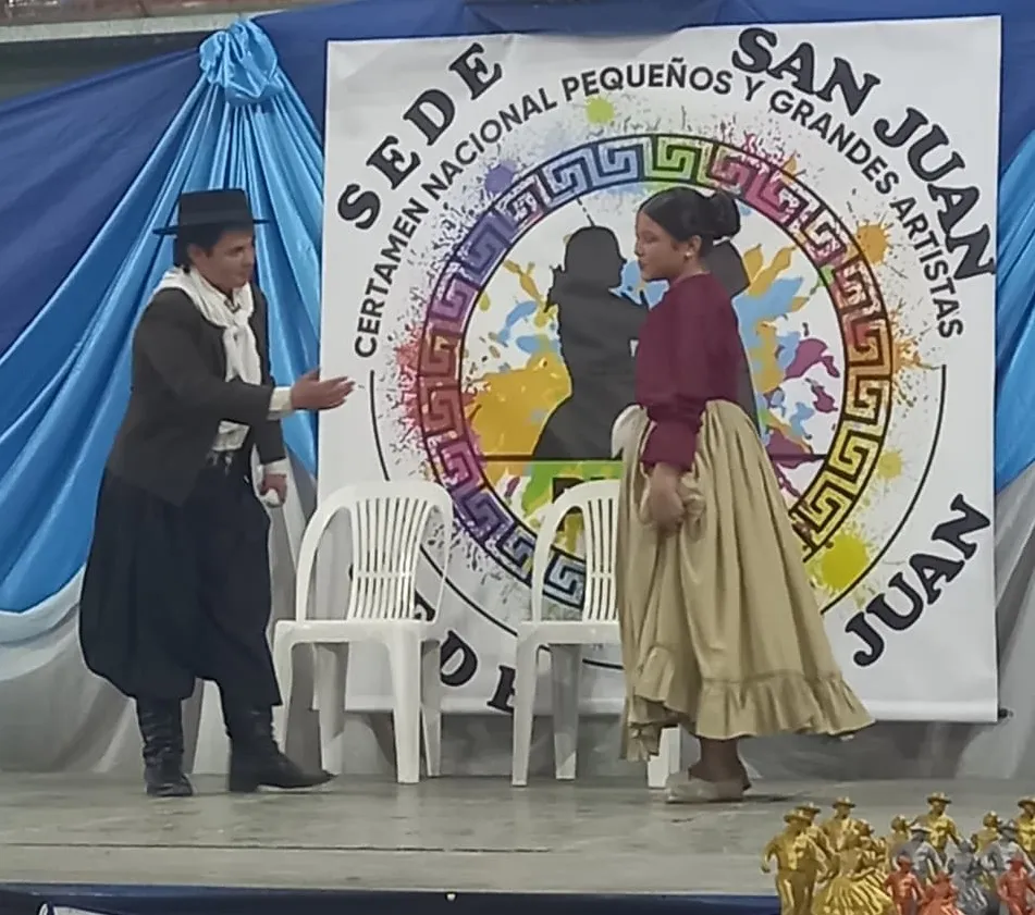 f0727a3b-b860-45ed-893f-54eafb1c4fed