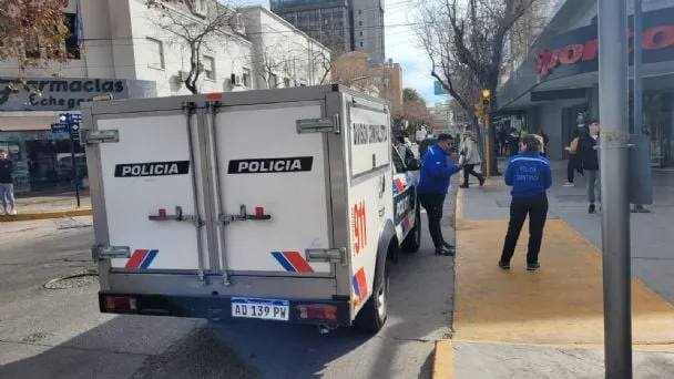 f608x342-347885_377608_31