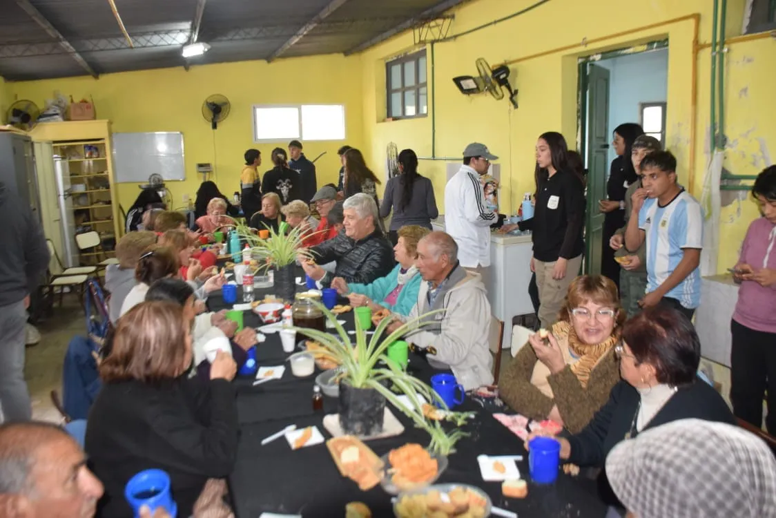 447443615_869964625158495_4073438706559314294_n