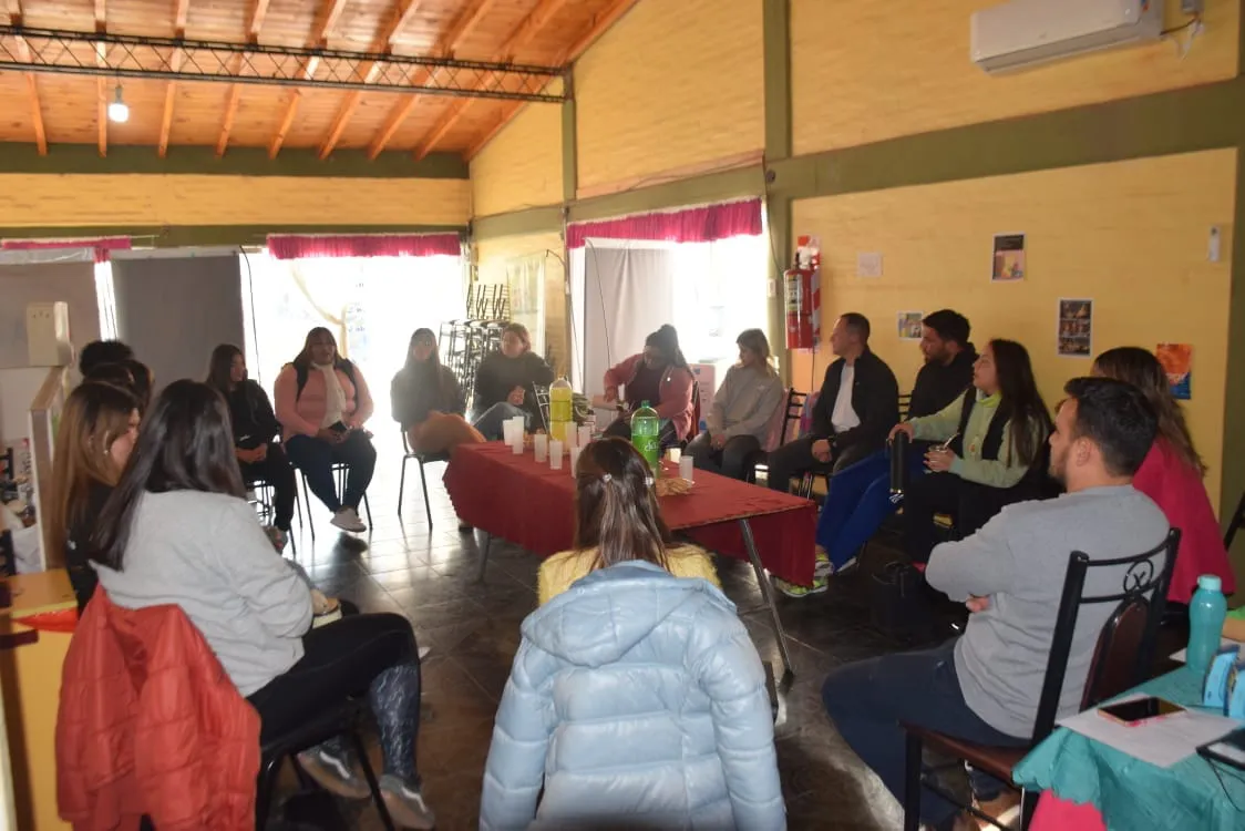 450303352_893299559491668_7602521412804354666_n