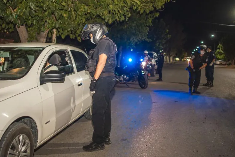 multimedia.normal.9371115757c35cbd.636f6e74726f6c20706f6c696369616c20636f726f6e6176697275735f6e6f726d616c2e6a7067