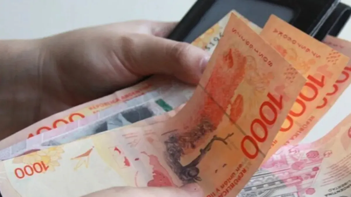 Golpe-al-bolsillo-noviembre-llega-con-aumentos-en-transporte-alquileres-y-prepagas