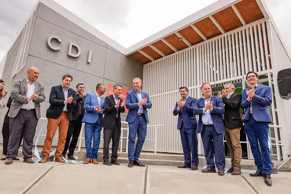 8e404c3a-5c9f-479f-ac12-b7485fdd931d