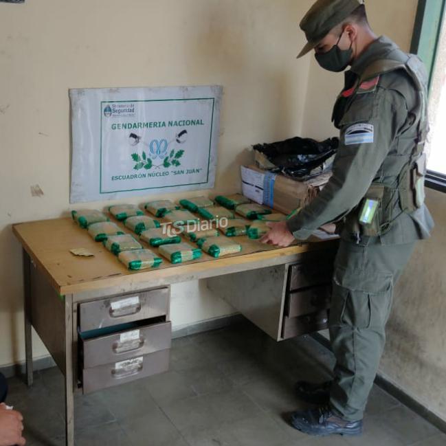 Secuestro-de-hojas-de-coca