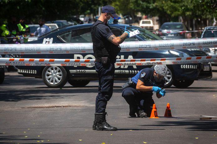 Policia-de-Mendoza-696x464