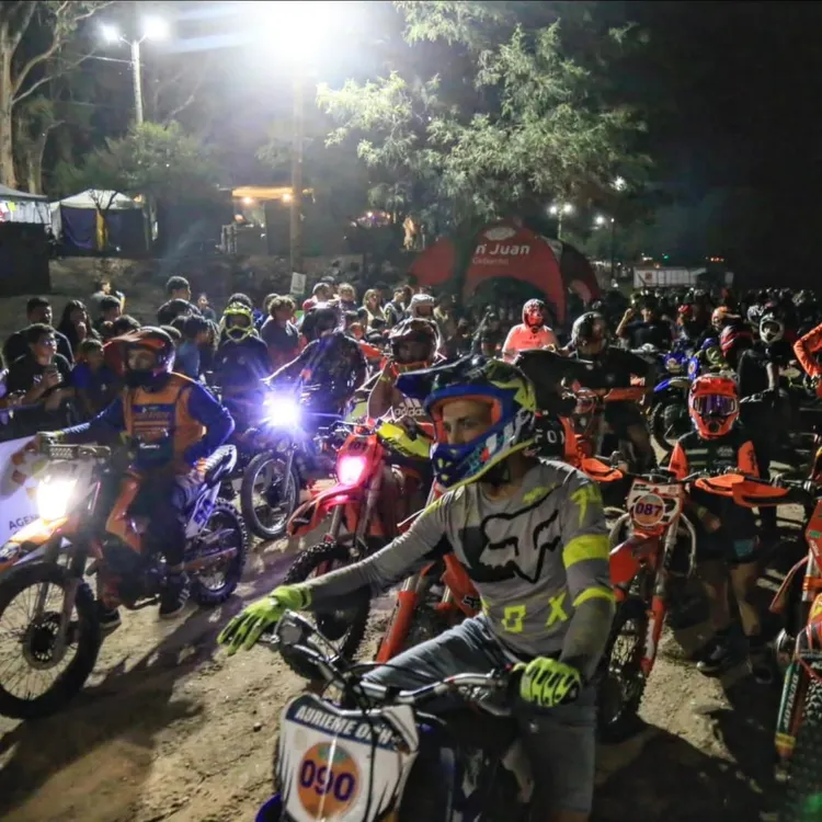 627220131_122252464610247502_7963374850068694893_n