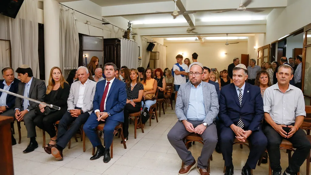 53597382646_5d91bd20bf_b