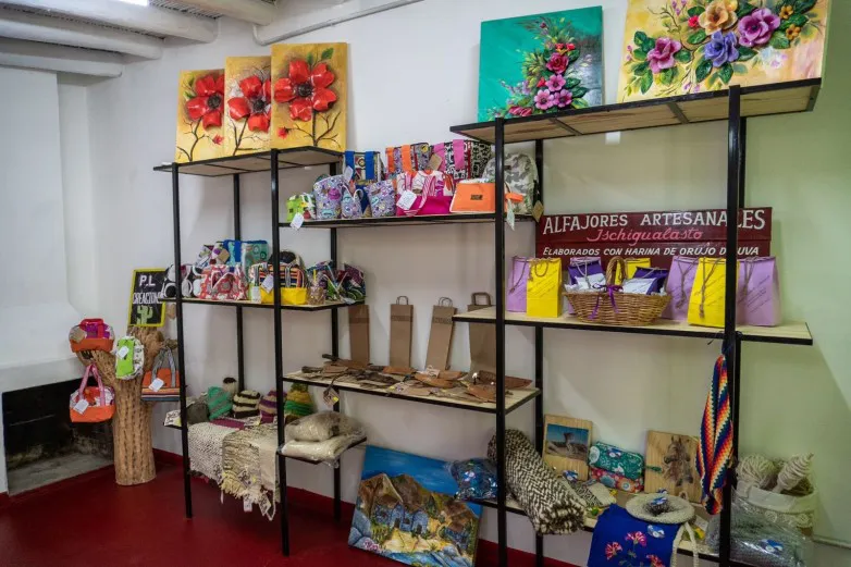 2323f021097ce79b286a8dcac78543e6_L