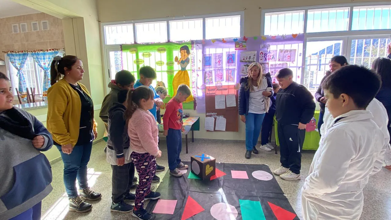 02ccc2c7-068f-4239-81f6-ba4a63d9f85f