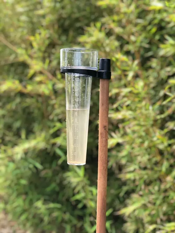 pluviom-policarbonato-429fa8aeba44a82b6e17213953956912-1024-1024