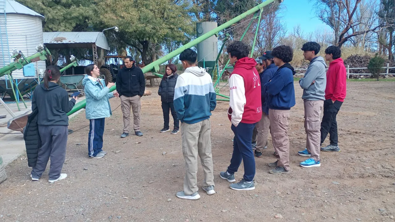 555912548_1296909758892267_8454380438449849685_n