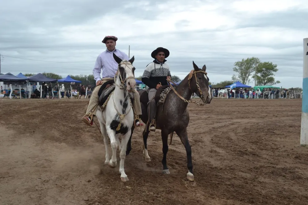 665423621_1381845860637033_8651990288237887676_n