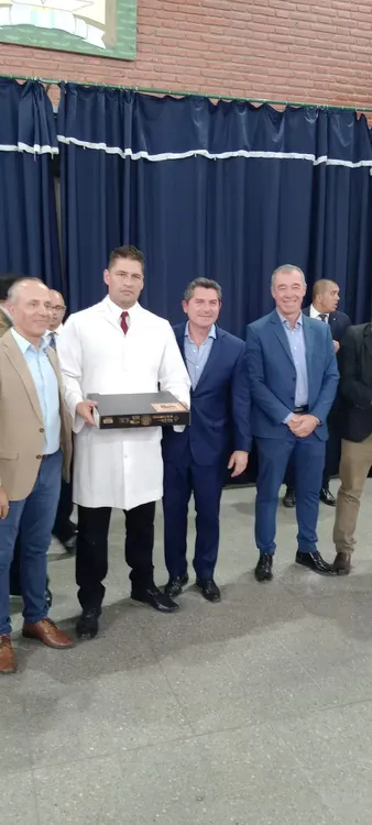 ce389524-e186-4e87-8cfc-0043832bb29e