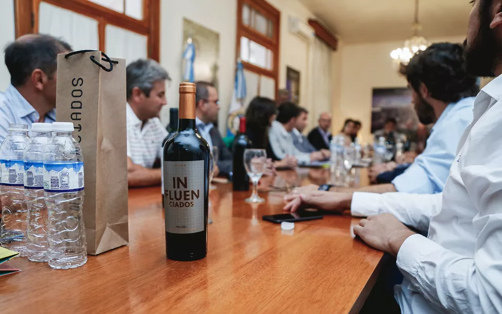 52796105478_199bc641e4_b (1)