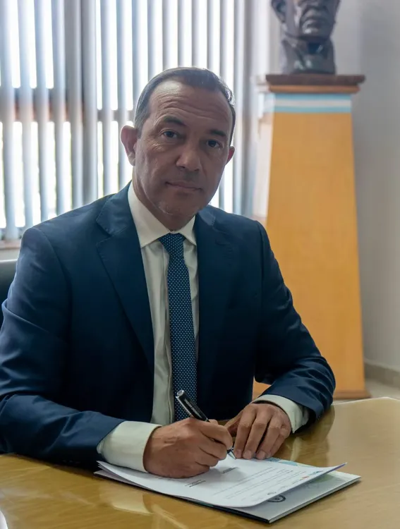 602970881_795425216845251_8390612566121914096_n