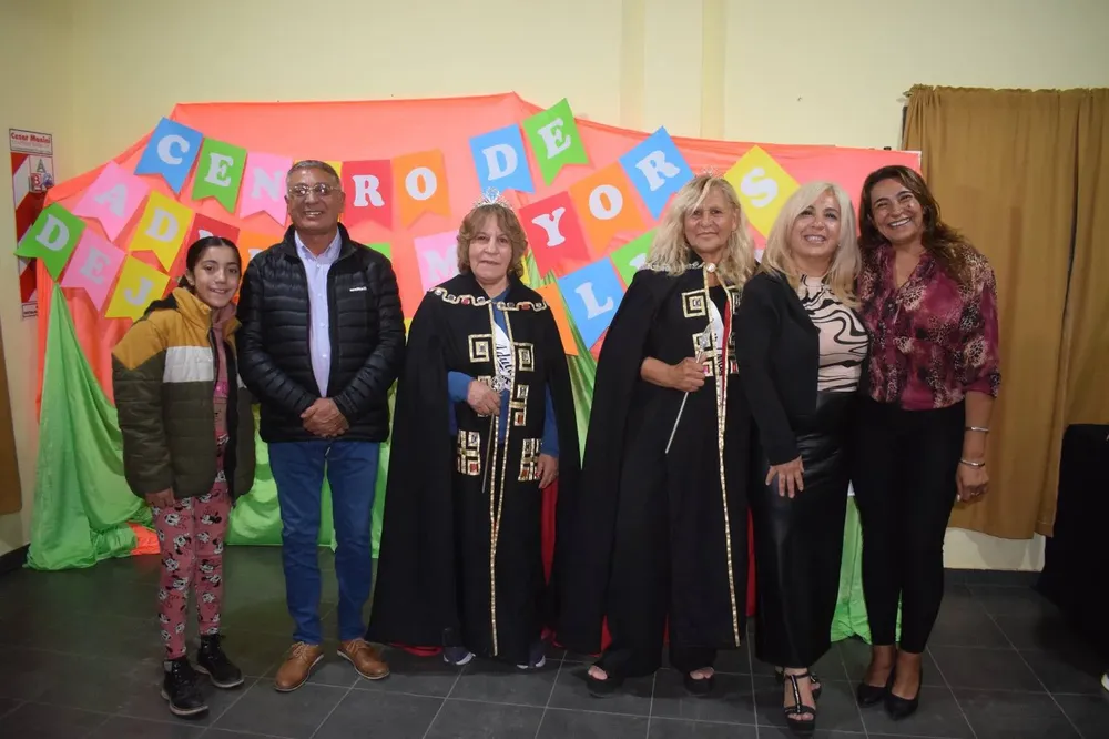 484544022_1067000382121584_4954785379810389012_n