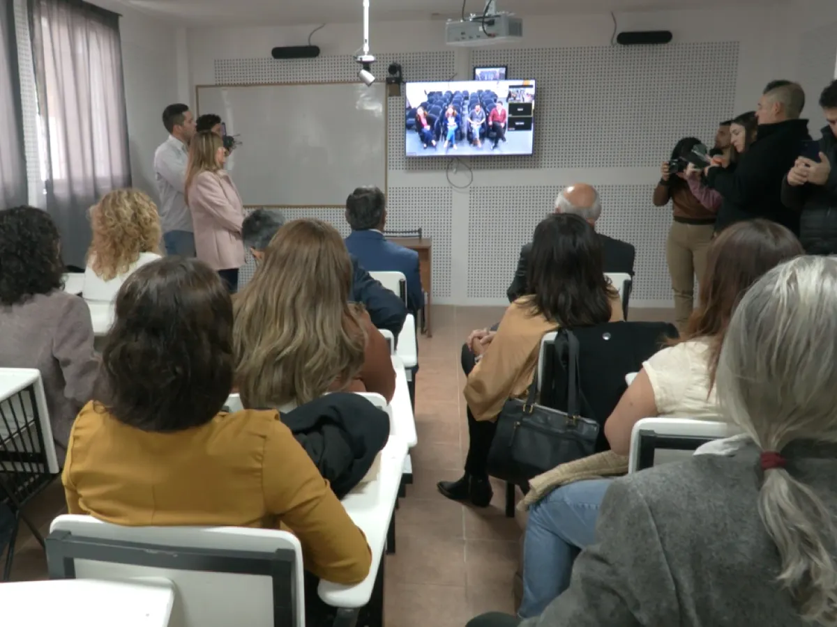 2025-05-061310_slide_9281