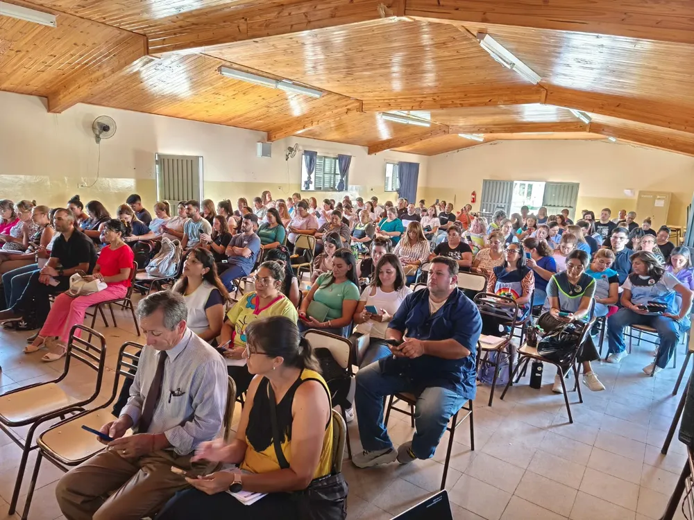 1ce6687c-73f4-447a-81d5-8f020d0ae079