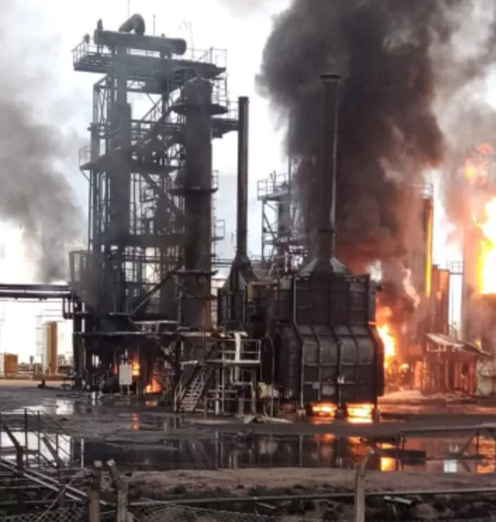 Refineria-3