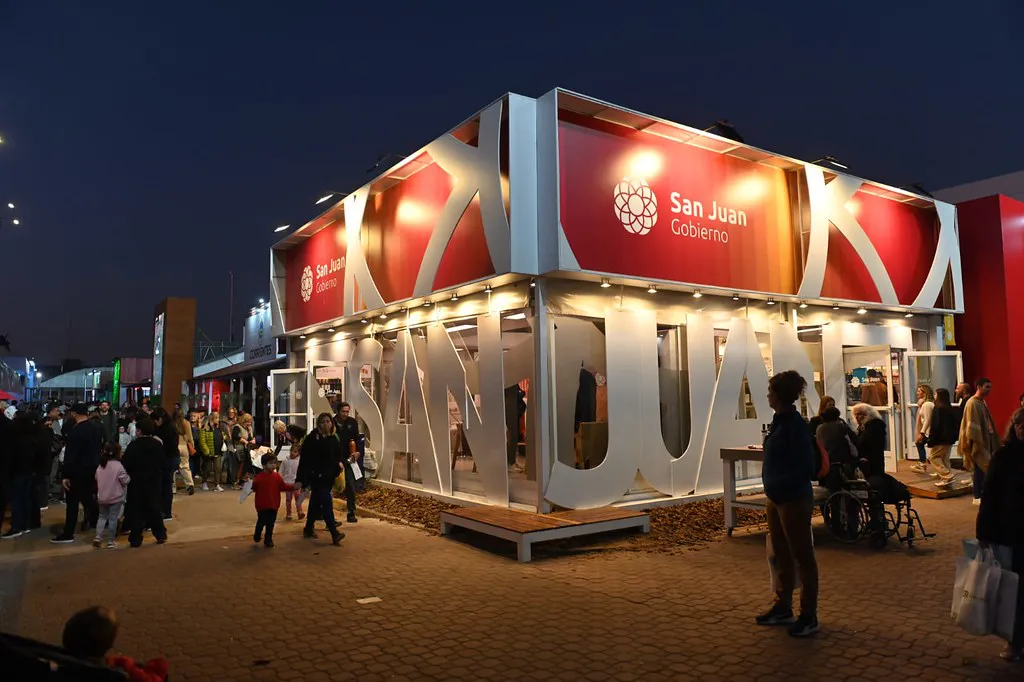 53867210248_010bc1bbf8_b