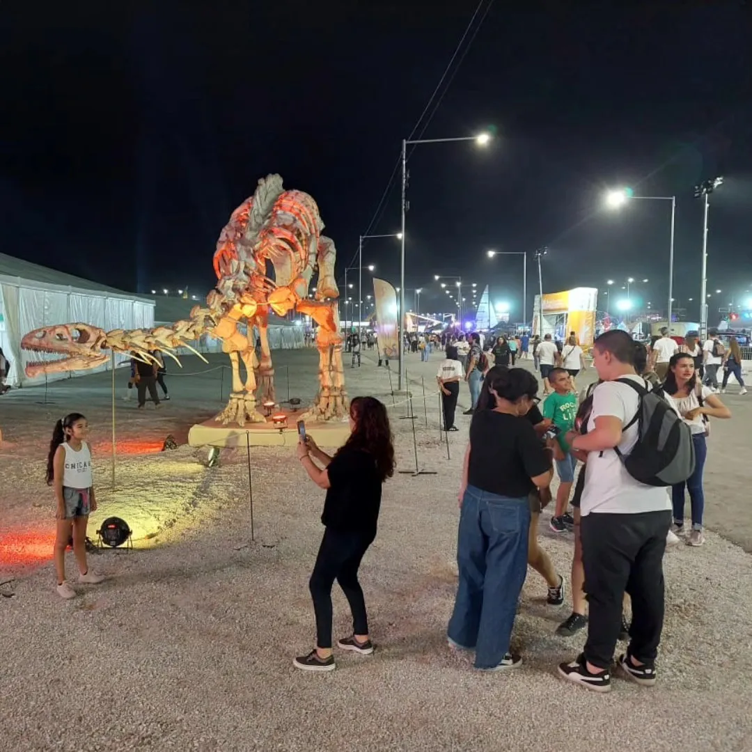 464198237_964053775765808_4889564604608563886_n