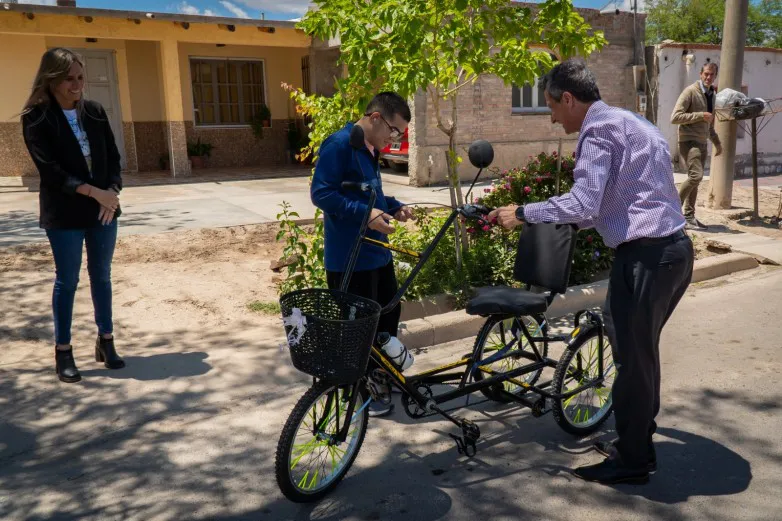 24d1b14ab2af2b8aaff7f82690be8fa3_L