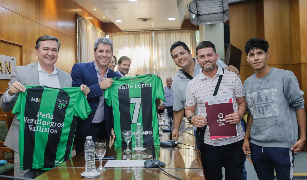 52738709434_a9a2a437b9_b