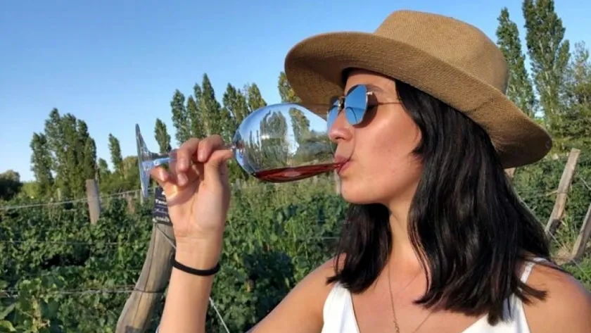 63f76261e115e3c8be16e91108fe62de0e1f7ac49c7cfaae_840