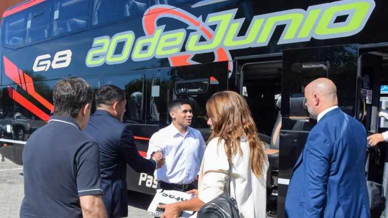 7e613027503d3d140db46a2afea02f27_L