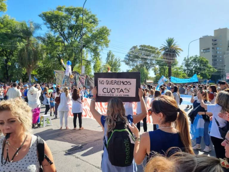 f768x1-334016_334143_5050