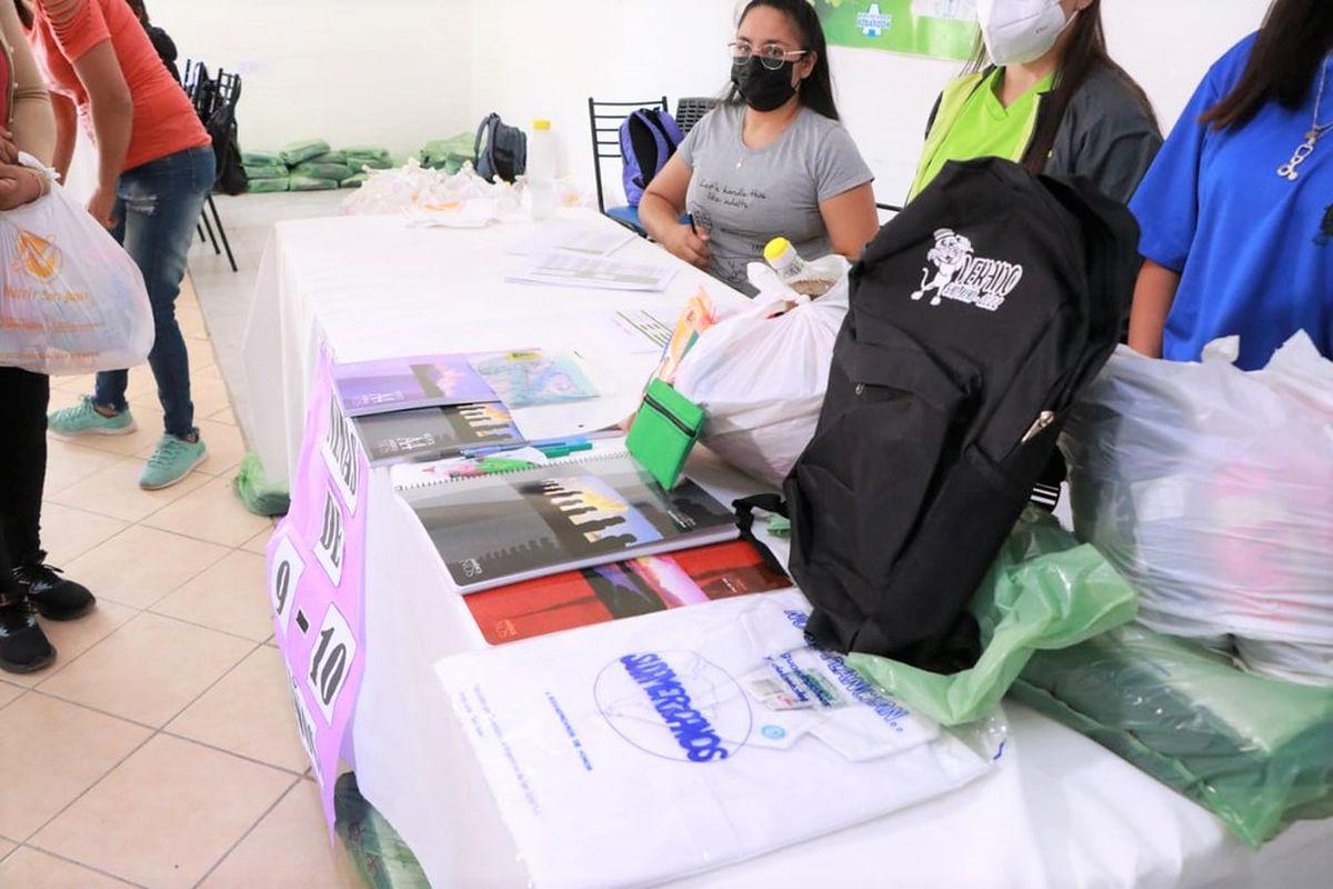 kits-escolares-ministero-desarrollo-humanojpg