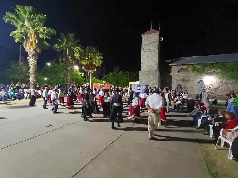 584532981_1269308755224078_2268827432292719711_n