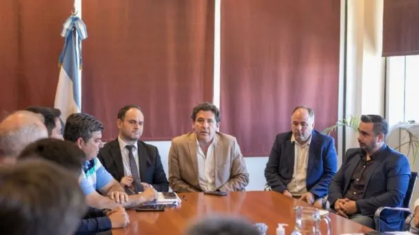 f608x342-363493_393216_15