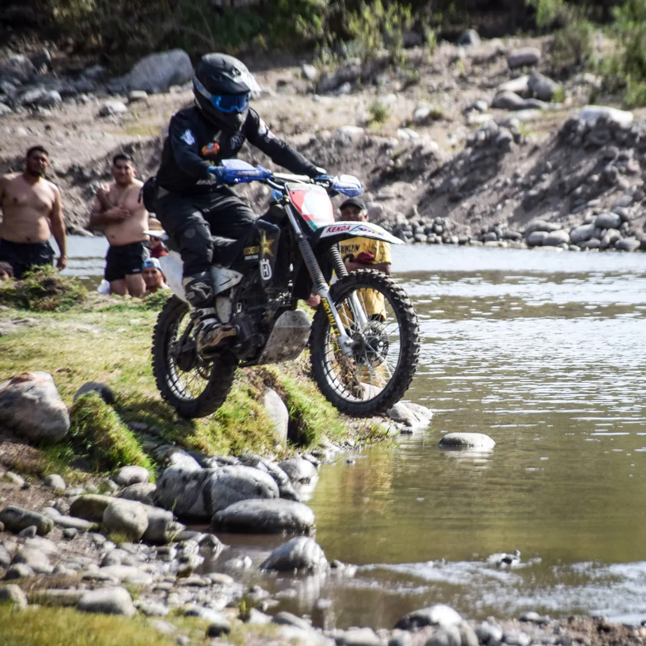 e00d1a20-3ade-428f-8d3a-03ebe51bea1a