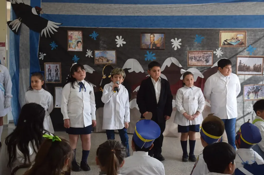 455721389_915757873912503_5525449839767702702_n