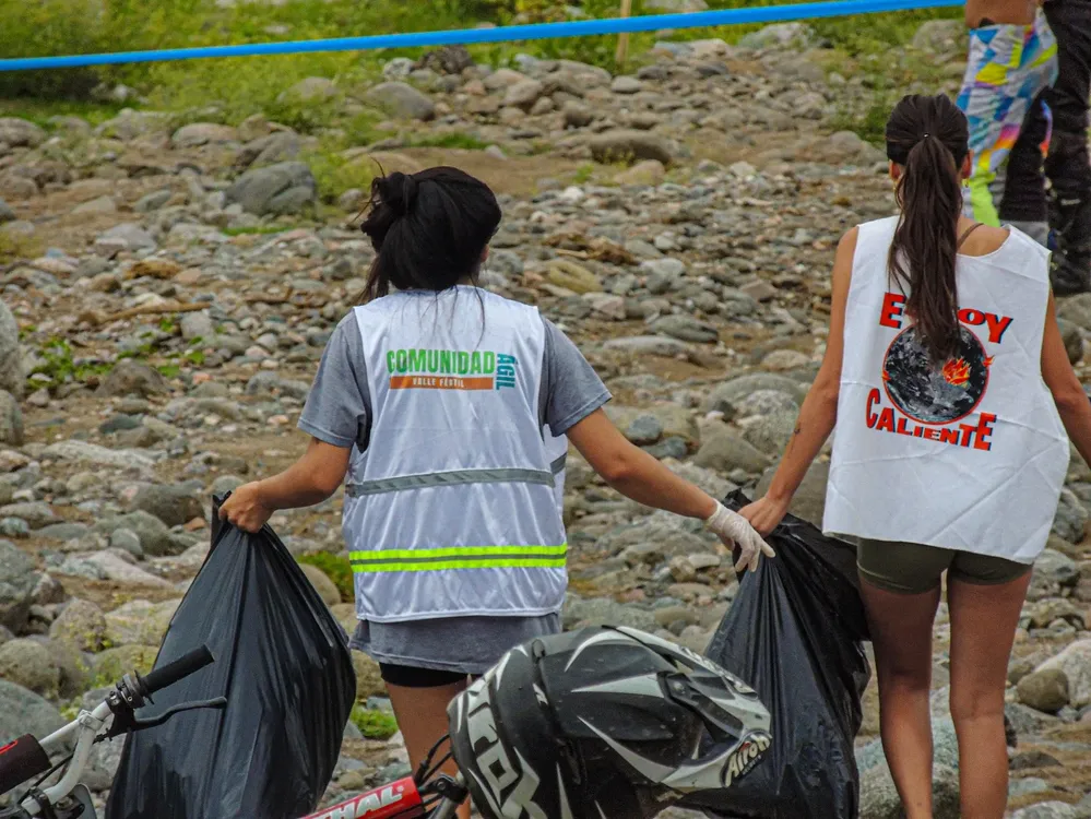 631373383_18087674165516439_3348301145423685959_n