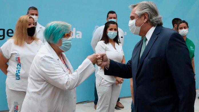 Alberto-Fernandez-medicos-696x392