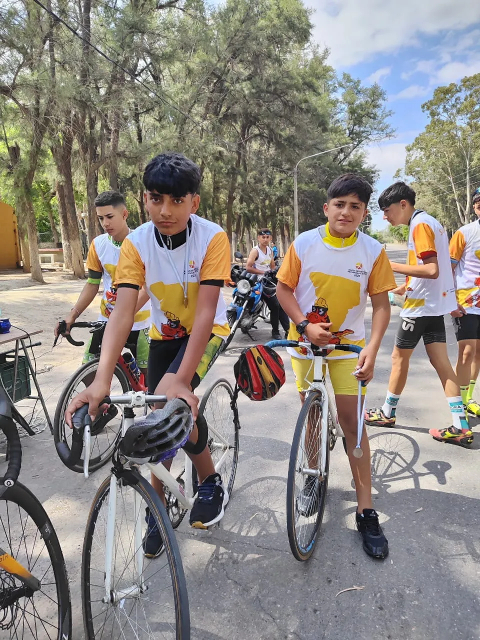 464199611_963736285781328_3855824799215855887_n