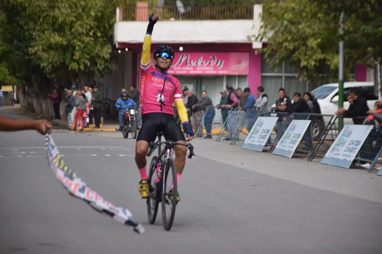 438086102_836660095155615_7707826463085286845_n