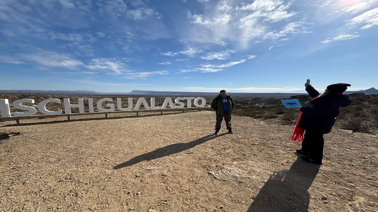 parque-ischigualasto-valle-de-la-luna_208_202407191209592 (1)