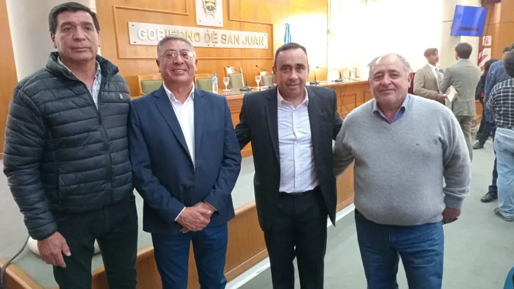 bab0621e-df72-493b-9766-6d777b2d8d7b