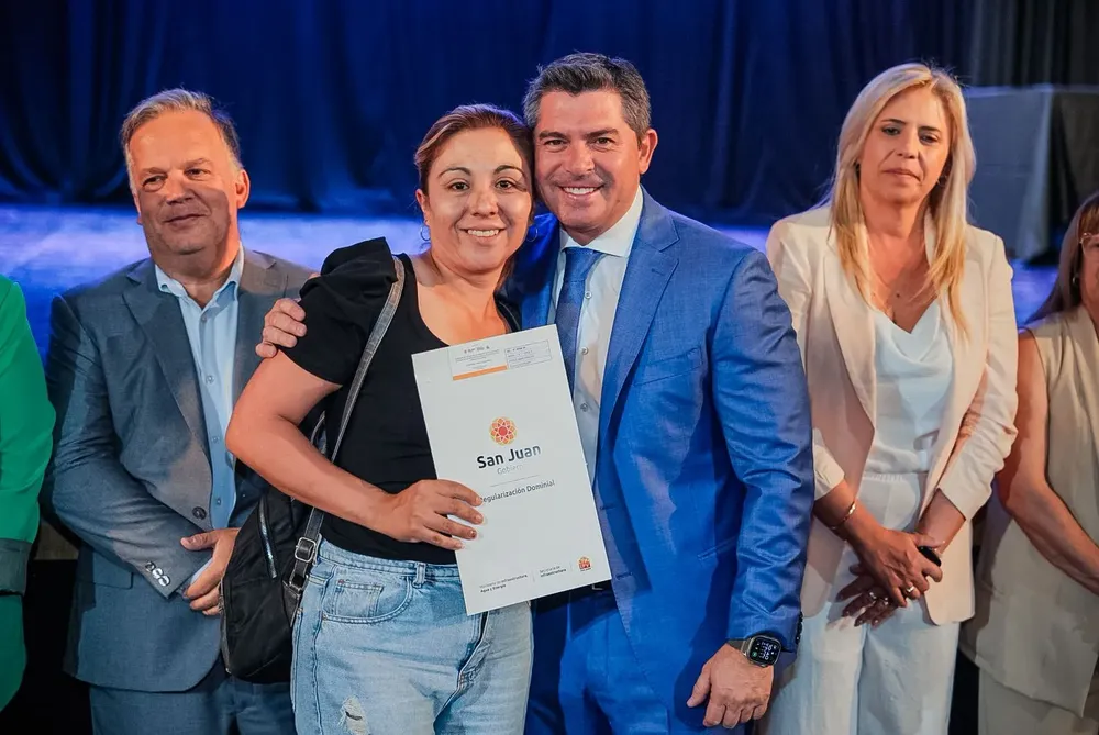 a6fcbc5b-88ce-45bd-8ce7-f1b097c73cd1